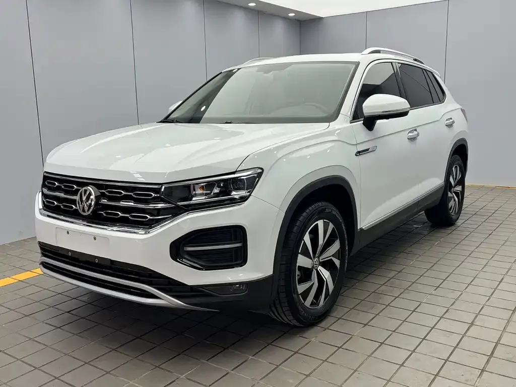 Volkswagen Tayron — фото 1