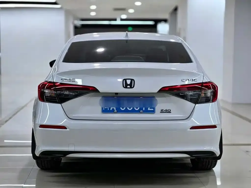 Honda Civic — фото 2