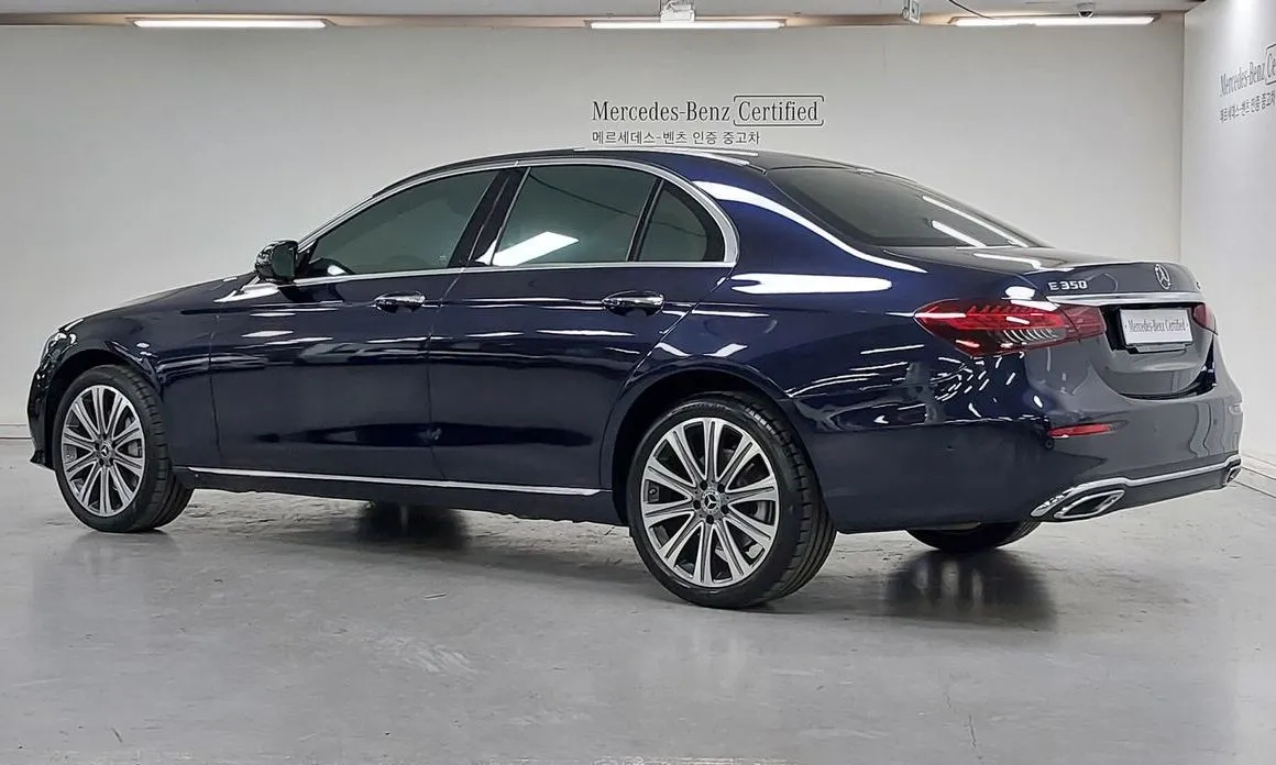 Mercedes-Benz E-Class 2023 из KR, фото 2