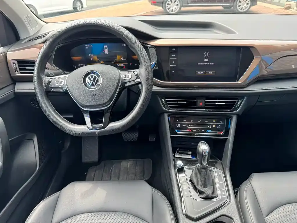 Volkswagen Tharu 2022 из CN, фото 2
