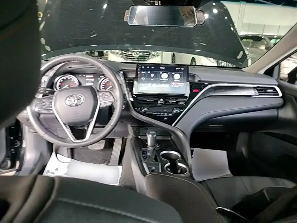 Toyota Camry 2022 из CN, фото 7