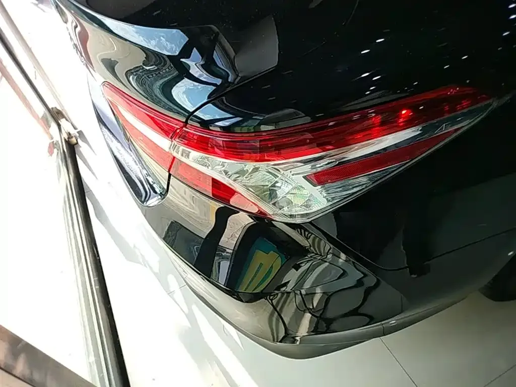 Toyota Camry 2022 из CN, фото 8