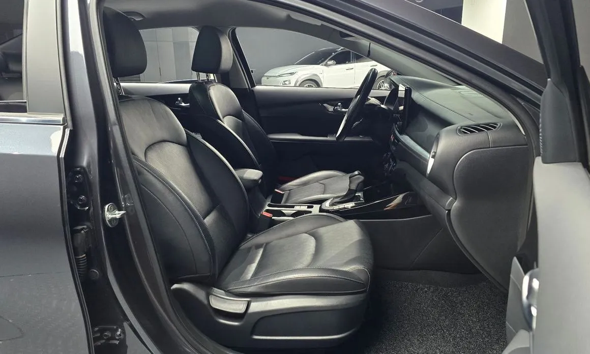 Kia K3 2022 из KR, фото 10