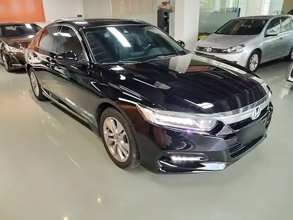 Honda Accord — фото 5