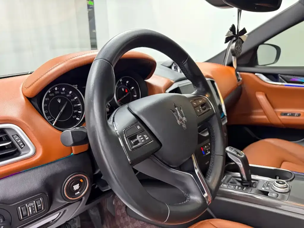 Maserati Ghibli 2021 из CN, фото 2