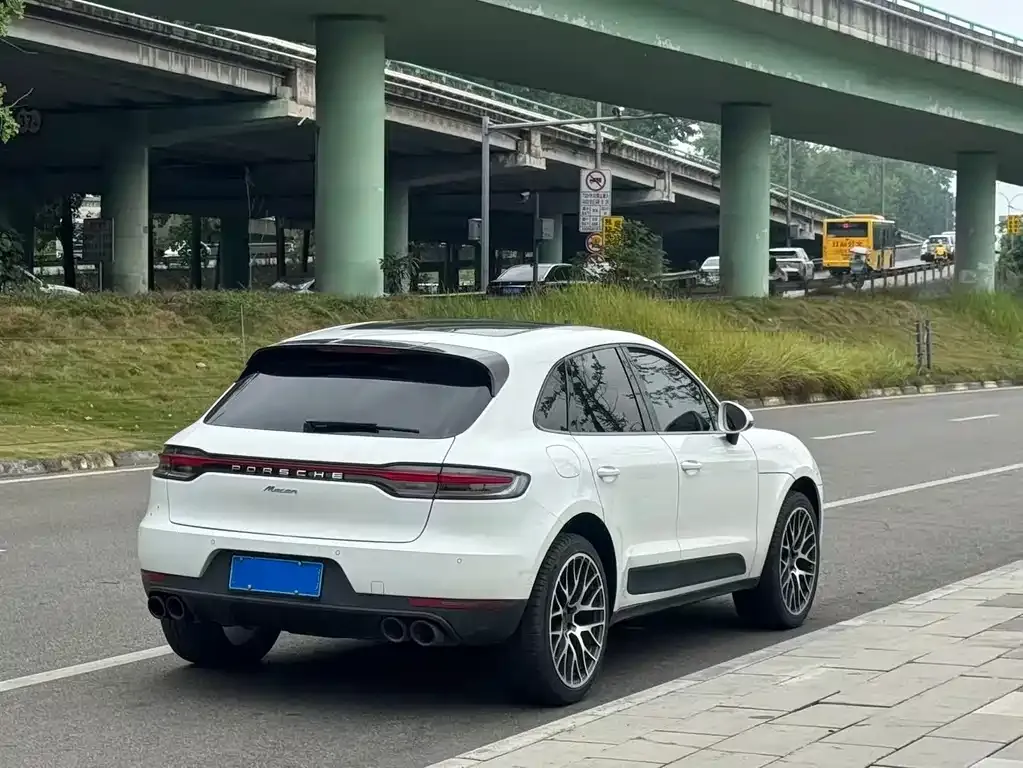 Porsche Macan 2021 из CN, фото 8