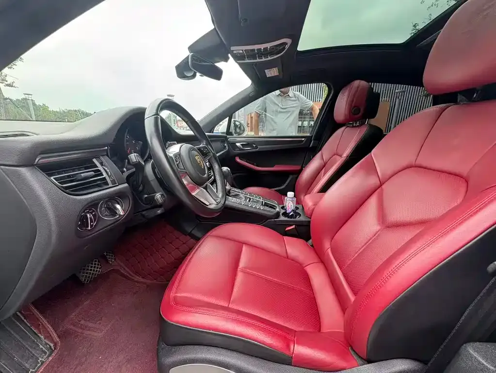 Porsche Macan 2021 из CN, фото 6