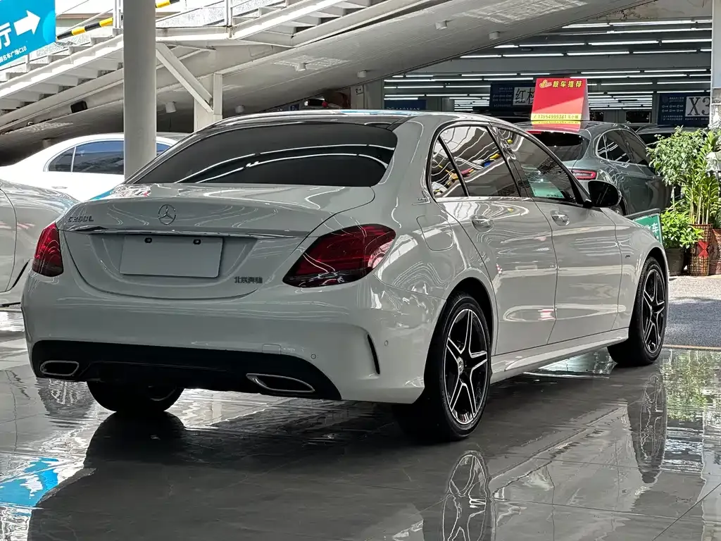 Mercedes-Benz C-Class — фото 10