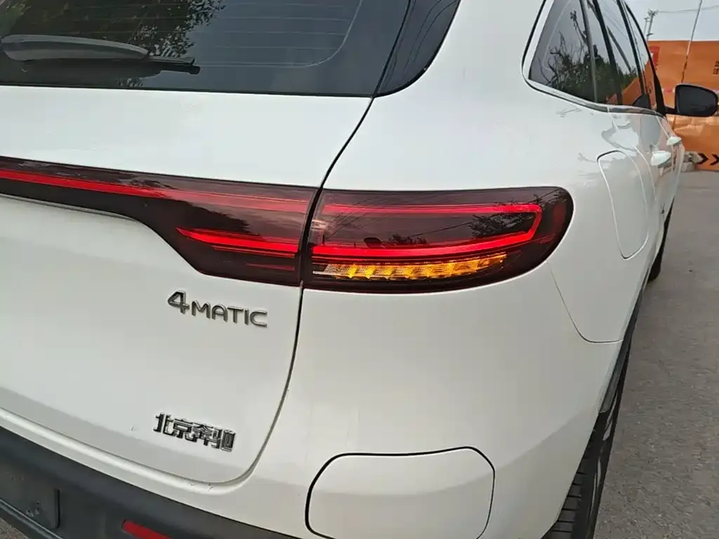 Mercedes-Benz EQC 2022 из CN, фото 7