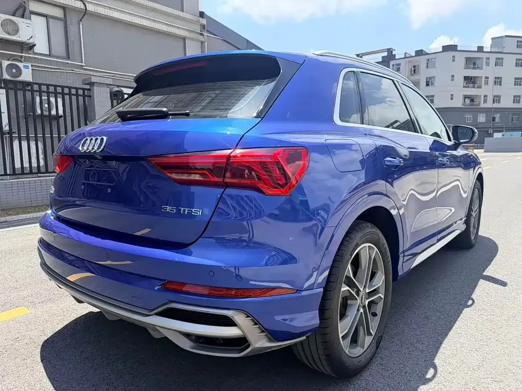 Audi Q3 — фото 5