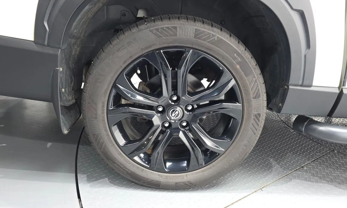 KG Mobility (Ssangyong) Rexton — фото 5