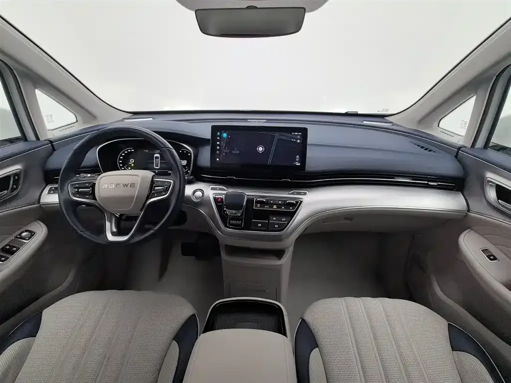 Roewe iMAX8 — фото 9