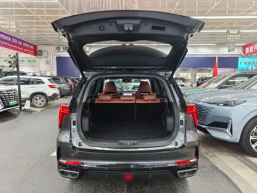 Changan CS75PLUS — фото 4