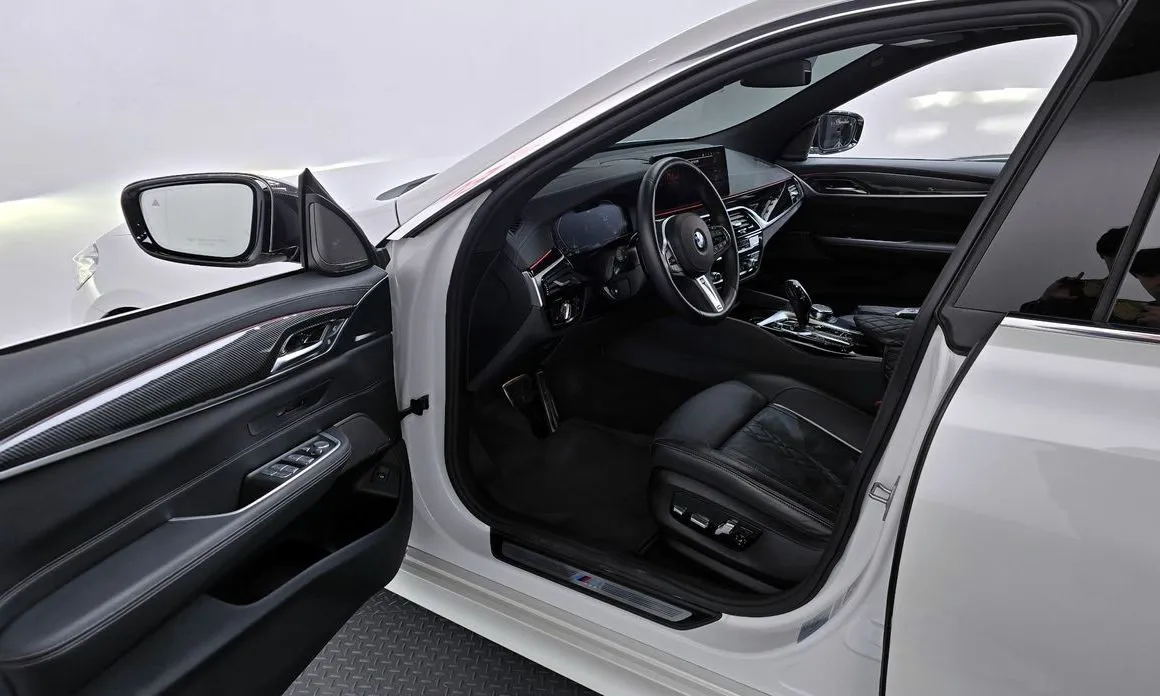 BMW Gran Turismo 2023 из KR, фото 4