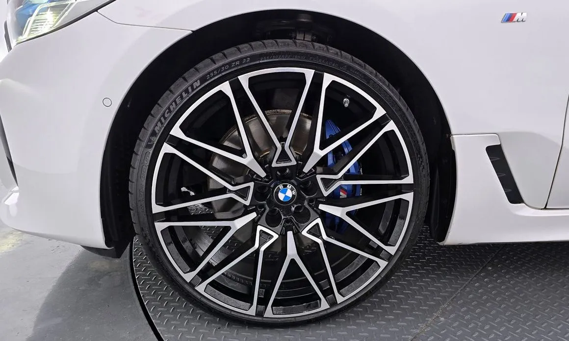 BMW Gran Turismo 2023 из KR, фото 5
