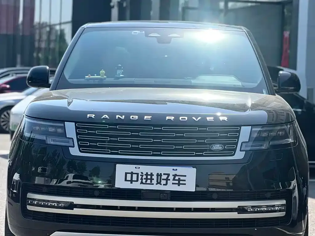 Land Rover Range Rover — фото 1