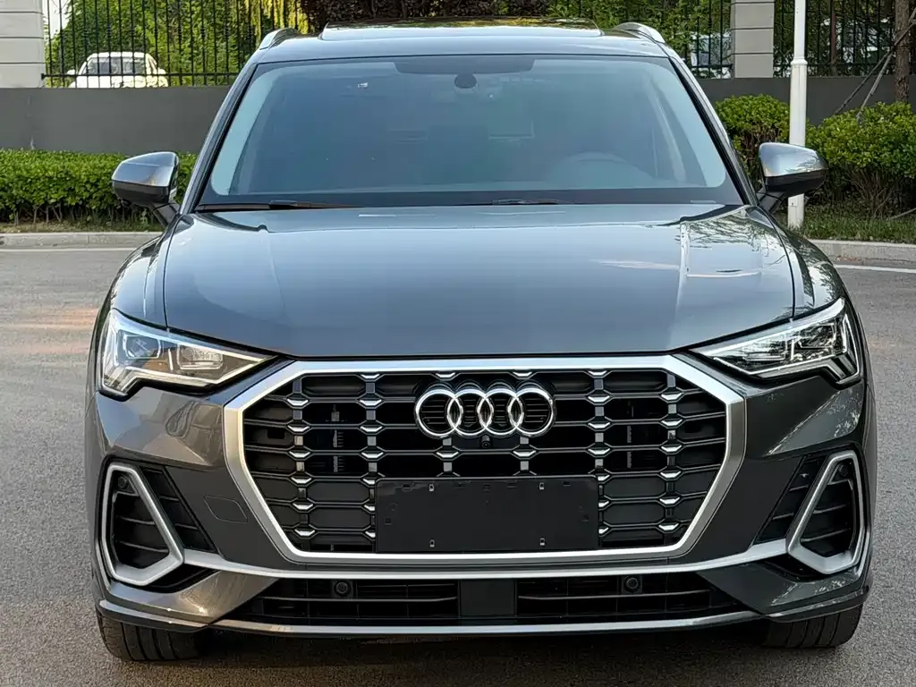 Audi Q3 — фото 4