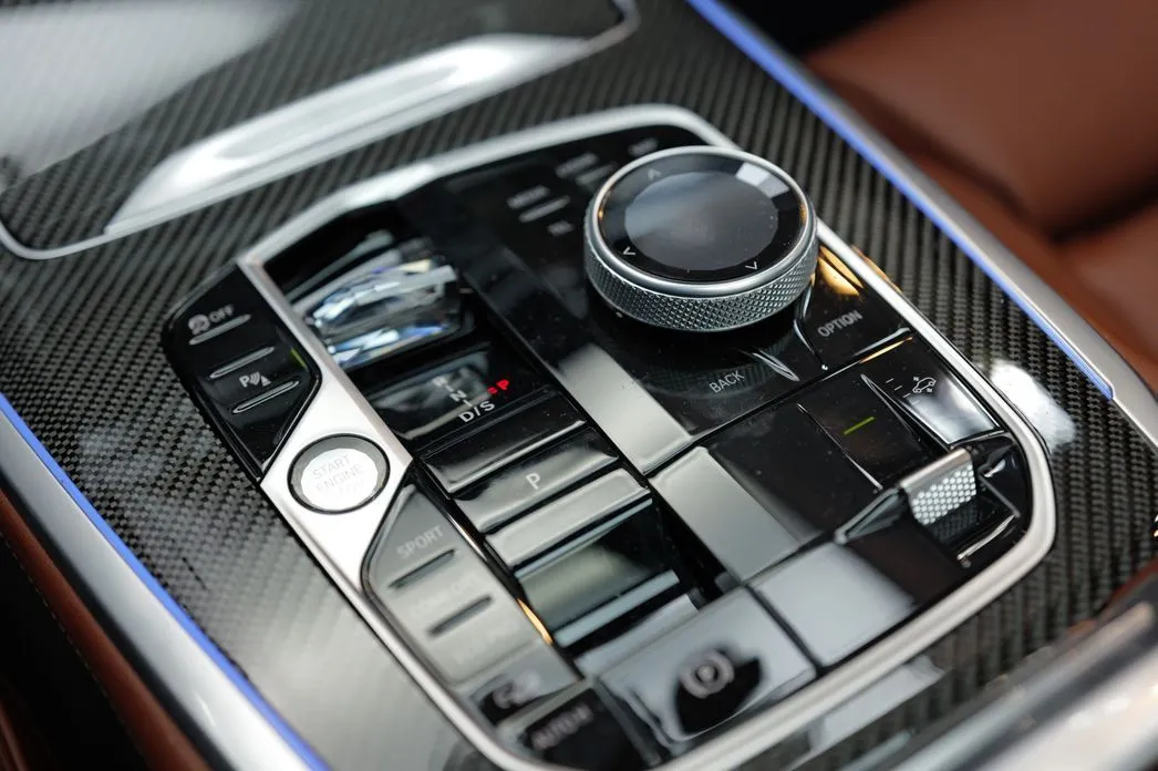 BMW X7 2023 из KR, фото 10