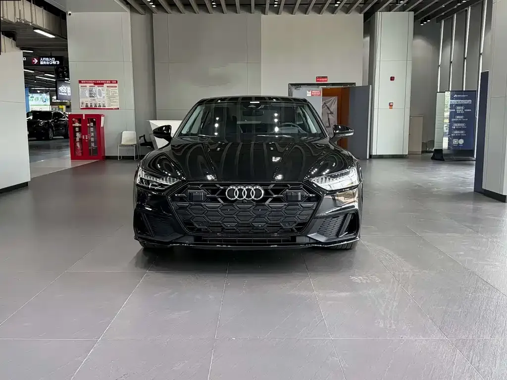 Audi A7 2024 из CN, фото 9