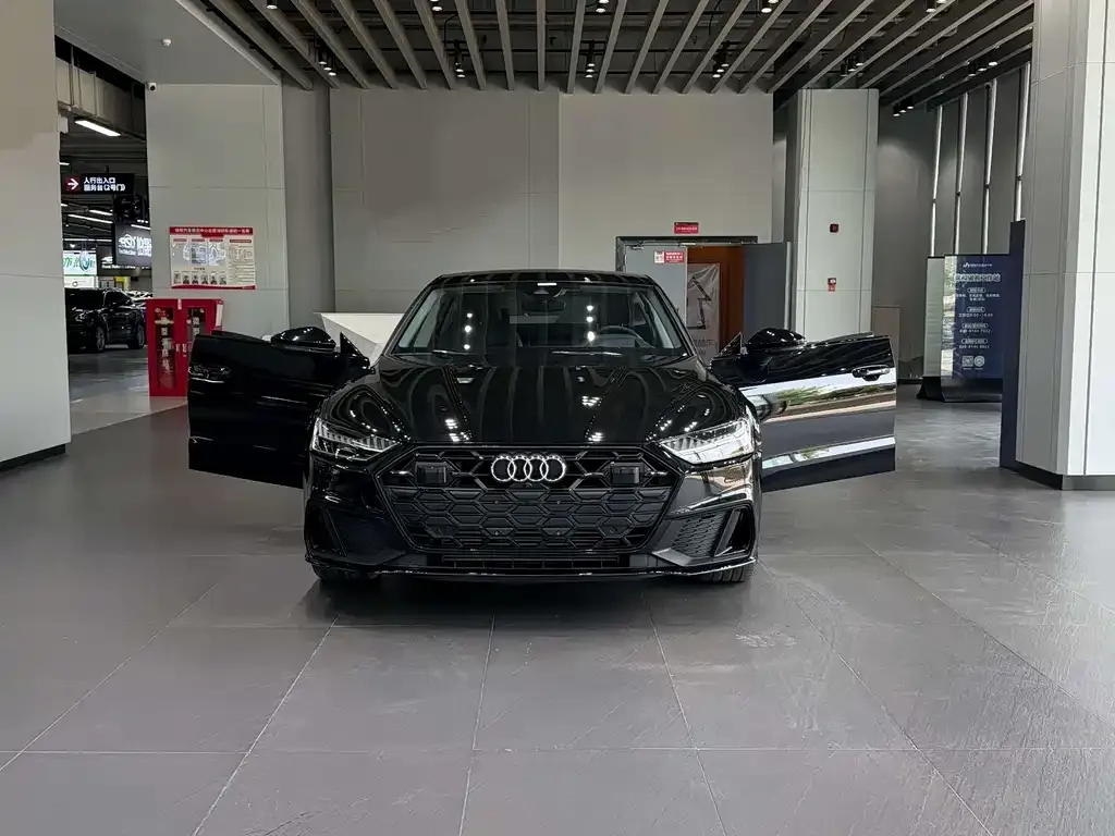 Audi A7 2024 из CN, фото 6
