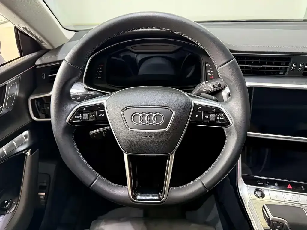 Audi A7 2024 из CN, фото 5