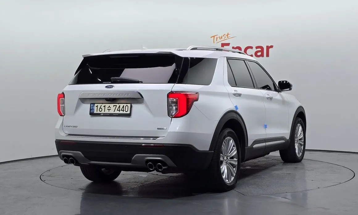 Ford Explorer 2021 из KR, фото 4