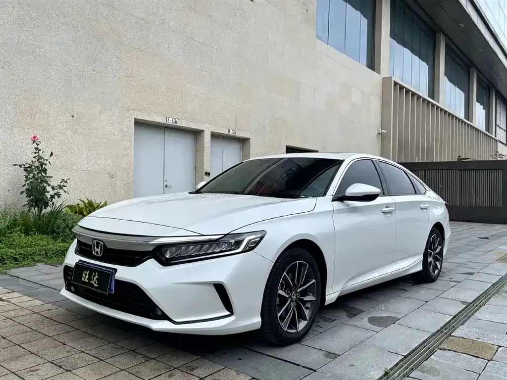 Honda Inspire — фото 1
