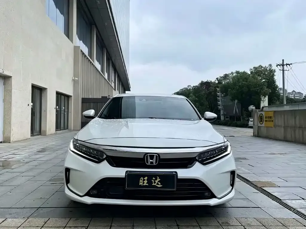 Honda Inspire — фото 10