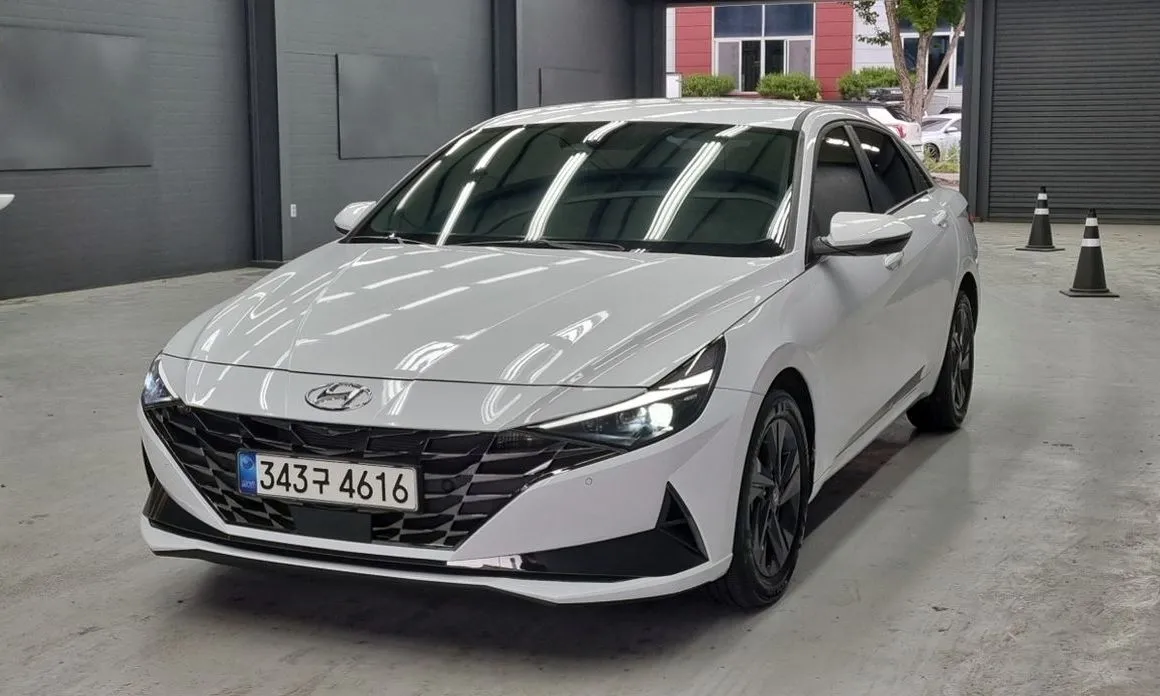 Hyundai AVANTE 2021 из KR, фото 1