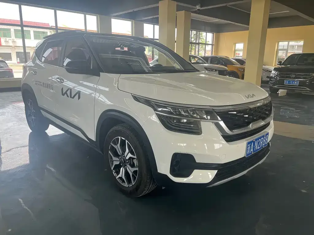 Kia KX3 2022 из CN, фото 9