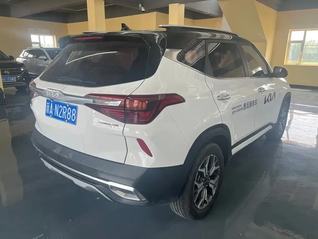 Kia KX3 2022 из CN, фото 5