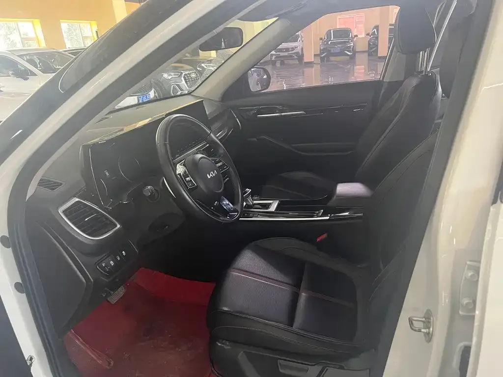 Kia KX3 2022 из CN, фото 10