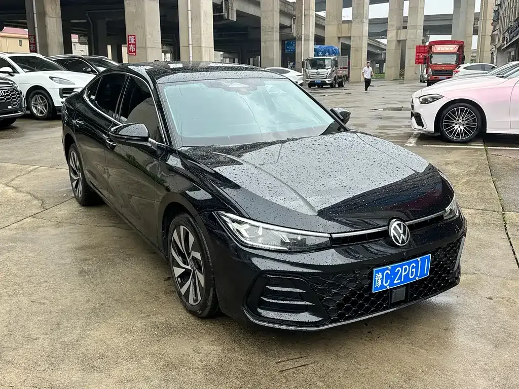 Volkswagen Passat — фото 6