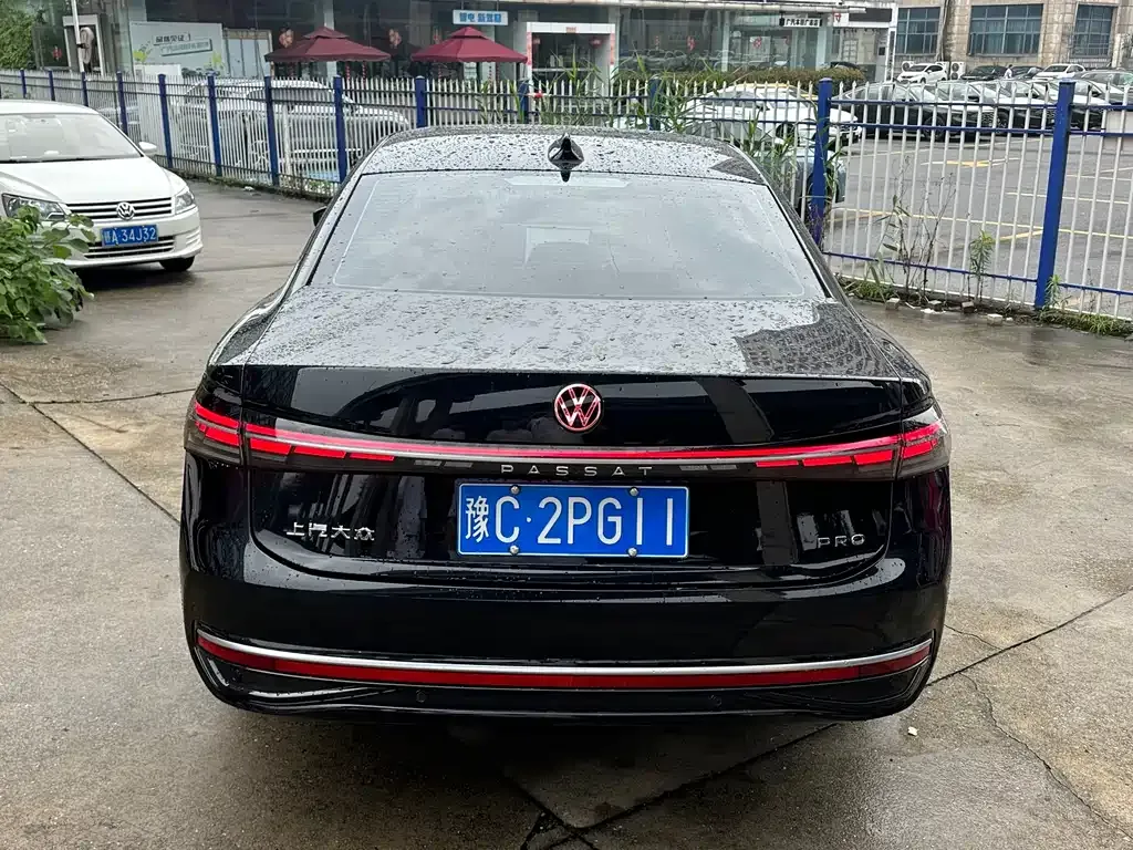 Volkswagen Passat — фото 7