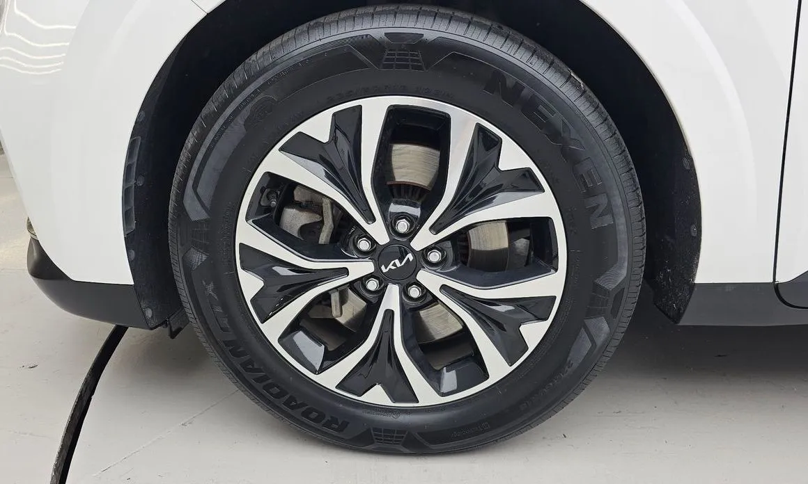 Kia Carnival 2023 из KR, фото 8