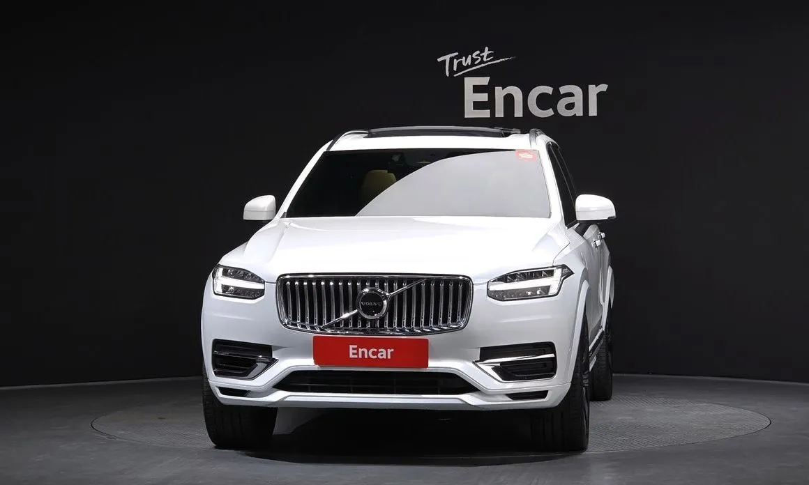 Volvo XC90 — фото 7