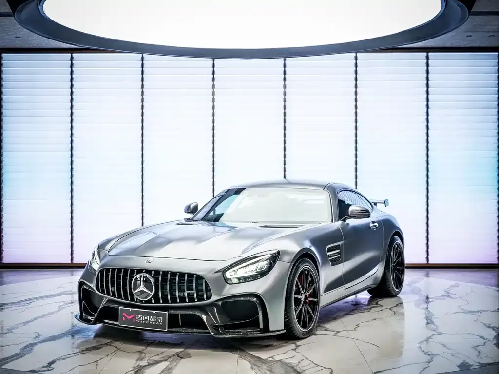 Mercedes-Benz AMG GT — фото 1