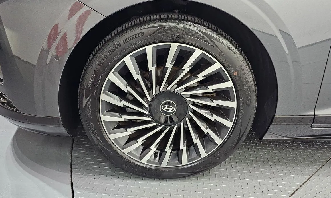 Hyundai Grandeur 2024 из KR, фото 8
