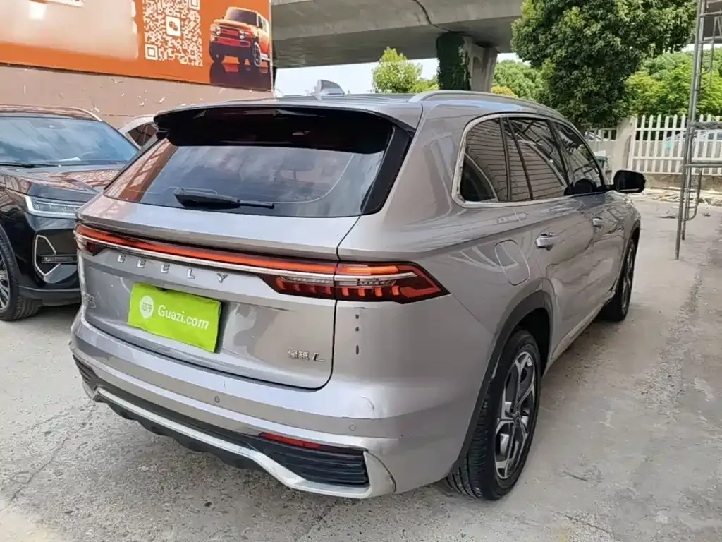 Geely Xingyue L — фото 10