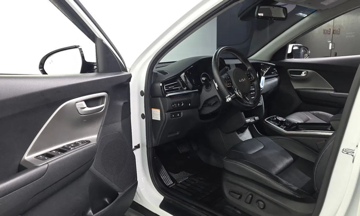 Kia Niro 2023 из KR, фото 10