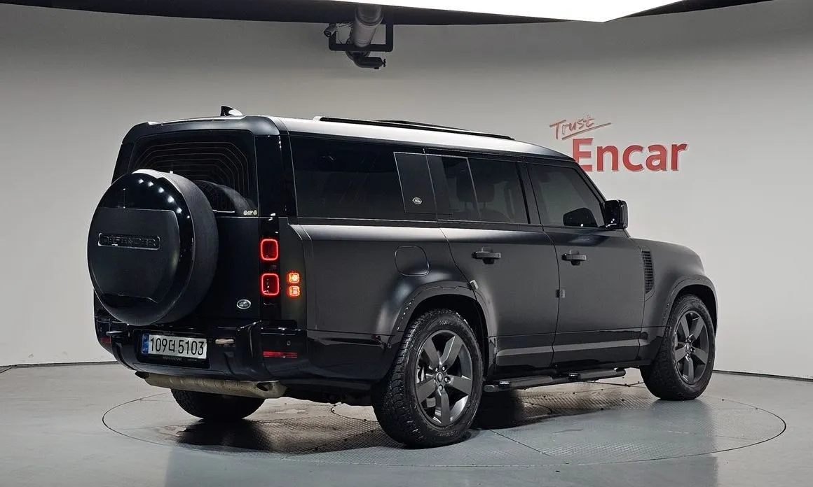 Land Rover Defender 2023 из KR, фото 8