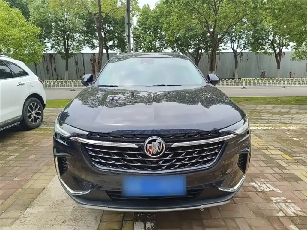 Buick Envision Plus — фото 10