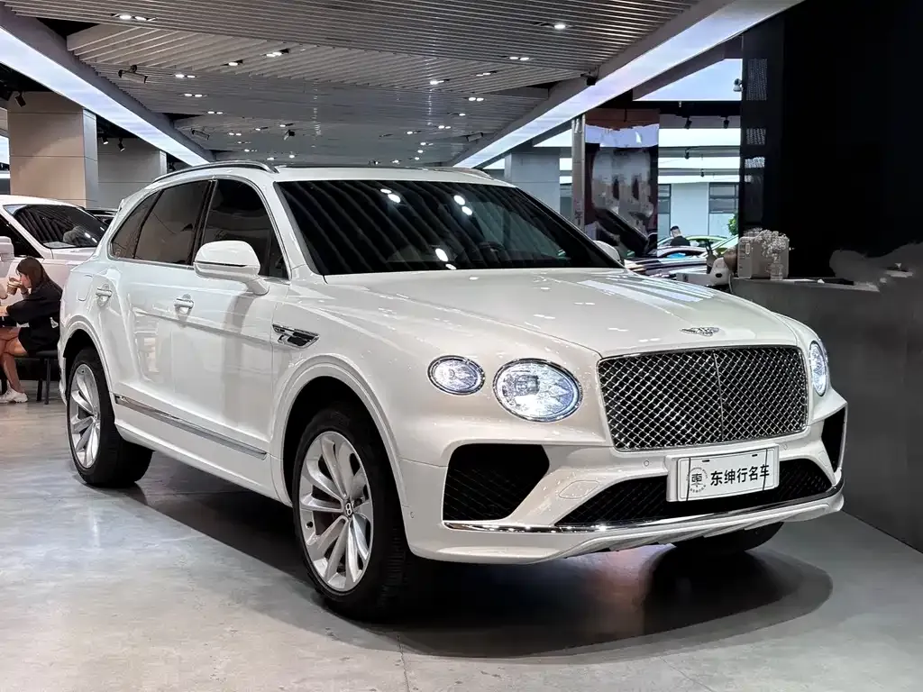 Bentley Bentayga — фото 3