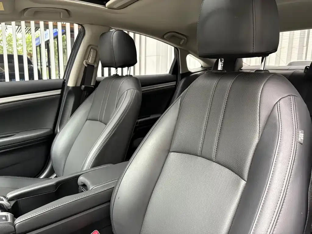 Honda Civic — фото 3