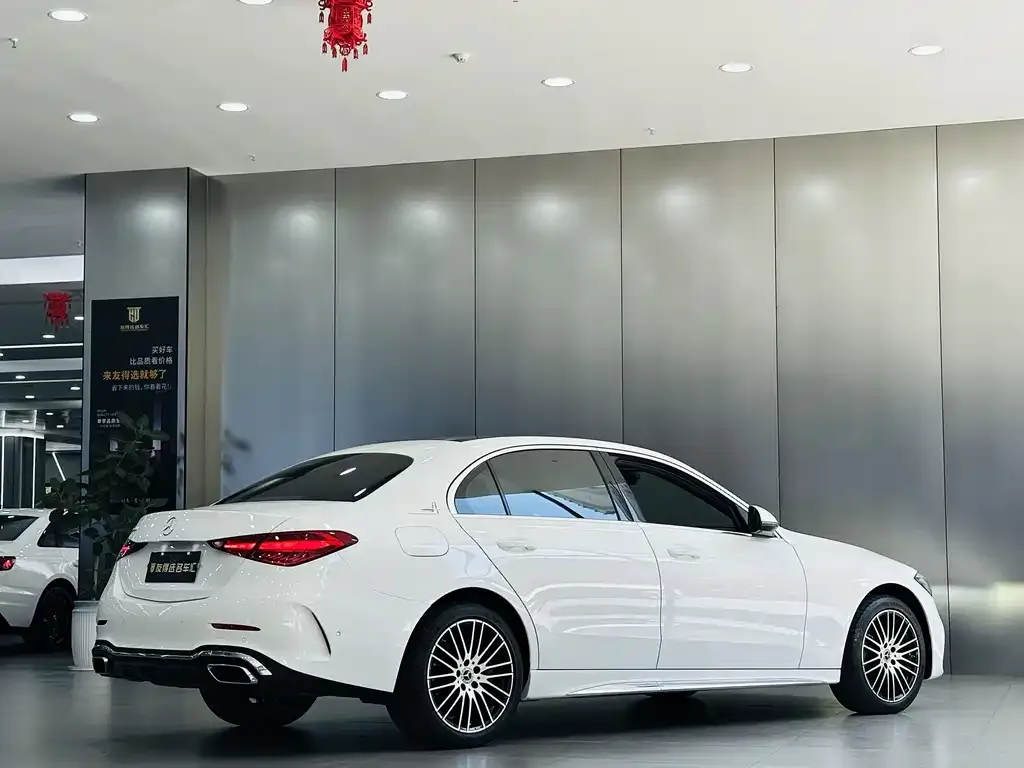 Mercedes-Benz C-Class — фото 4