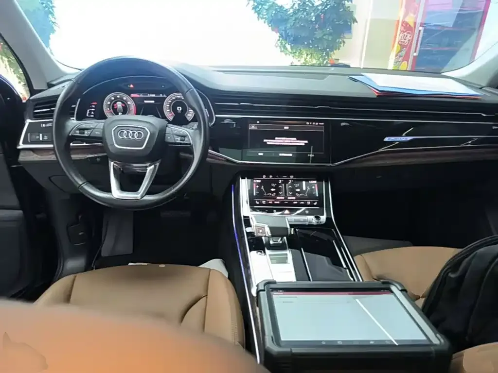 Audi Q7 — фото 4