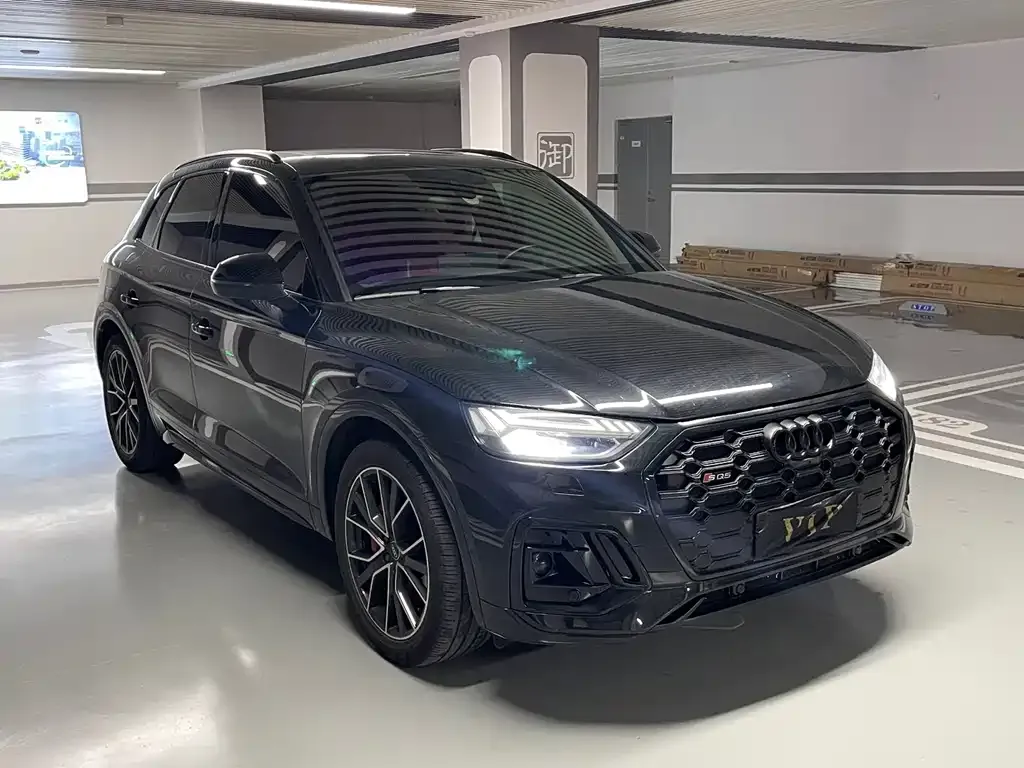 Audi SQ5 2022 из CN, фото 7