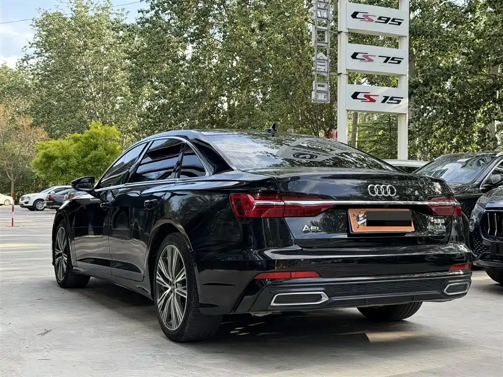 Audi A6L — фото 8