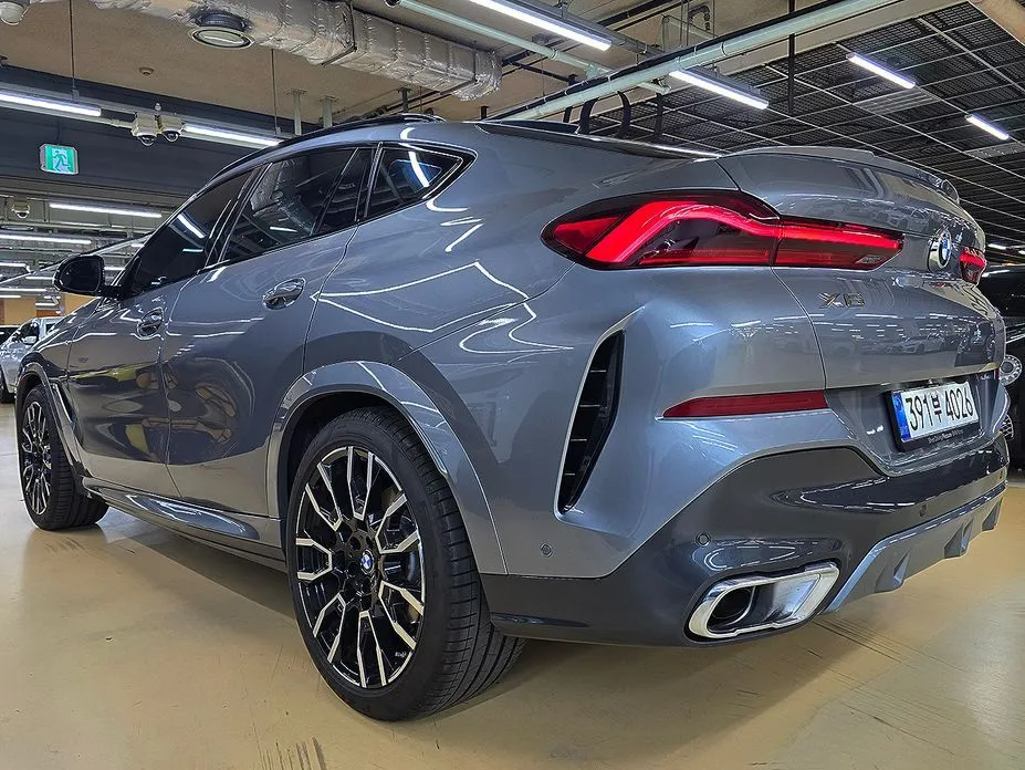 BMW X6 — фото 10