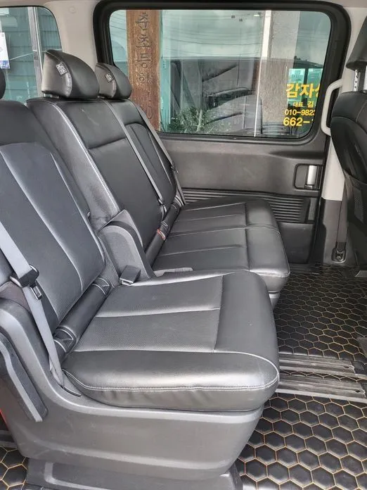 Hyundai Staria 2022 из KR, фото 2